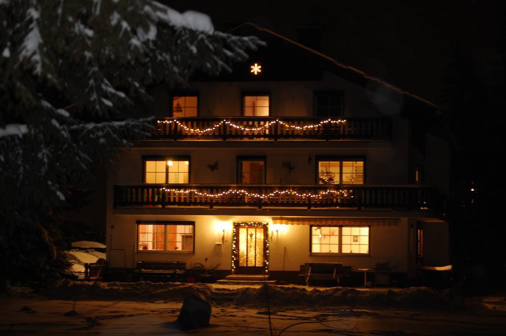 Haus Waldrast Lägenhet Elbigenalp Rum bild